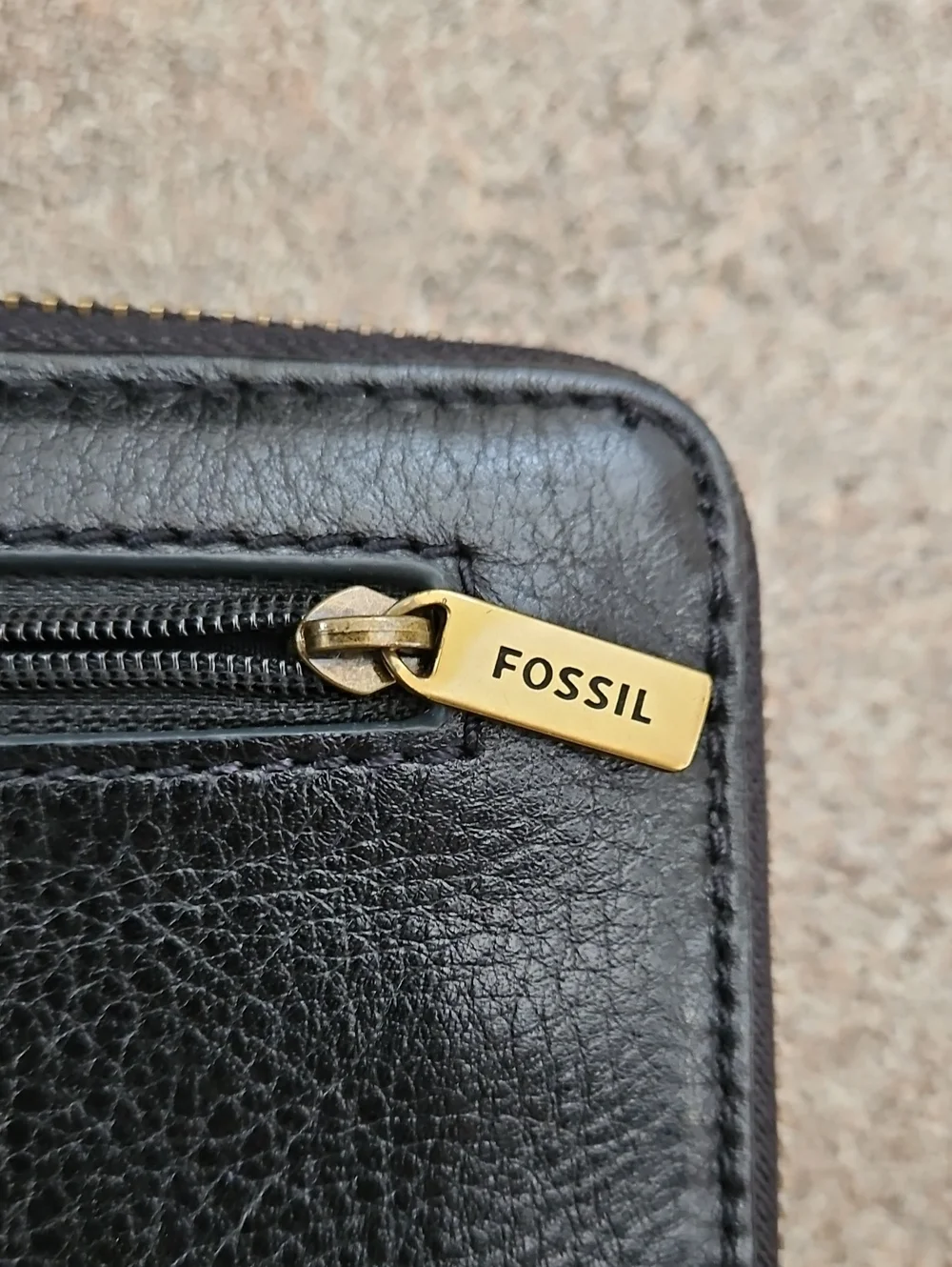 Fossil Black Leather Zip-Around Wallet